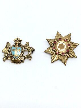 VINTAGE HERALDIC CREST British French Enamel Lion Horse Gold Tone Brooch Lot